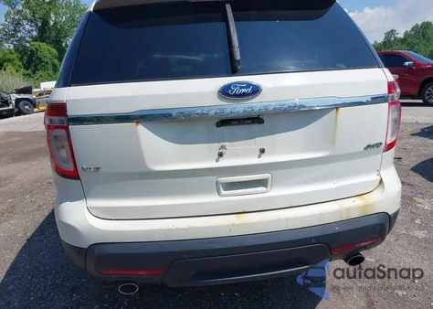 2011 Ford Explorer Xlt from USA, damaged, VIN 1FMHK8D89BGA66354